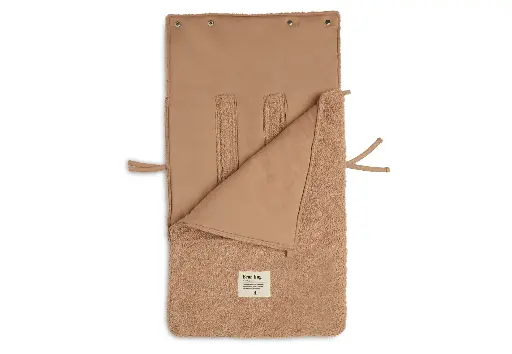 [447145] Jollein | Voetenzak Boucle Biscuit Bouclé L:82cm Klassiek Model vr Autostoel Groep 0+