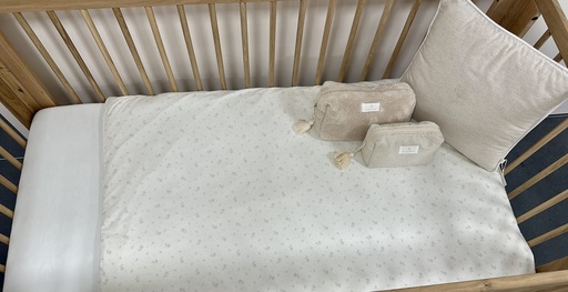 [550249] Living Nature | Donsovertrek Print Vooraan/Effen Achteraan Jersey 100x135cm