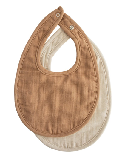 [473455] Mushie | Slabbetje Muslin Bib Tetra Tan/Fog 2-pack